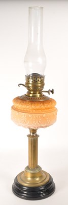 Lot 277 - 19TH CENTURY VICTORIAN BRASS OIL LAMP WITH GLASS RESERVOIR AND CHIMNEY