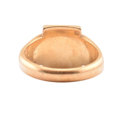 Lot 110 - HALLMARKED 18CT GOLD SIGNET RING