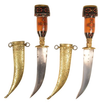 Lot 286 - PAIR OF SECOND WORLD WAR PERIOD SYRIAN JAMBIYA DAGGERS