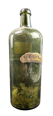 Lot 24 - 19TH CENTURY VICTORIAN COBALT BLUE GLASS CHEMIST'S / APOTHECARY BOTTLE WITH PAINTED LABEL