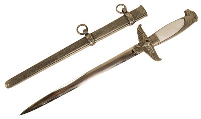Lot 149 - REENACTMENT GERMAN SECOND WORLD WAR DIPLOMATIC OFFICERS DAGGER