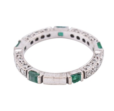Lot 227 - 18CT WHITE GOLD EMERALD & DIAMOND ETERNITY RING