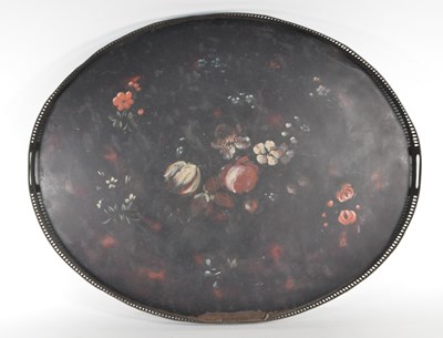 Lot 226 - LATE 18TH CENTURY GEORGIAN PONTYPOOL JAPANNED TRAY OF OVAL