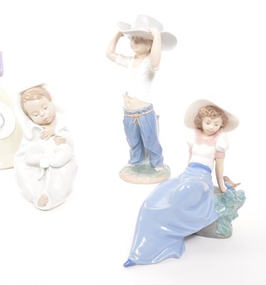Lot 191 - SIX VINTAGE NAO PORCELAIN FIGURINES