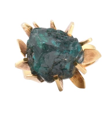 Lot 21 - 18CT GOLD DIOPTASE RING JOHN DONALD