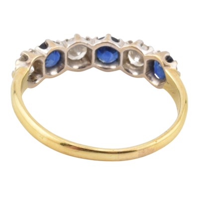 Lot 66 - HALLMARKED 18CT GOLD SAPPHIRE & DIAMOND FIVE STONE RING