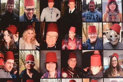 Lot 233 - DOCTOR WHO - 50TH ANNIVERSARY (2013) - CREW-ONLY GIFT POSTER 'FEZ GALLERY'