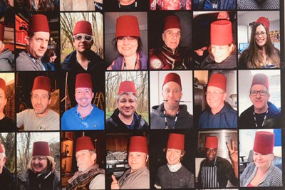 Lot 233 - DOCTOR WHO - 50TH ANNIVERSARY (2013) - CREW-ONLY GIFT POSTER 'FEZ GALLERY'