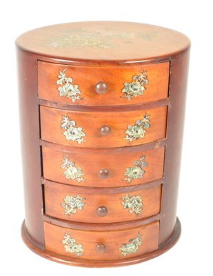 Lot 249 - CONTEMPORARY SMALL PROPORTION JEWELLERY BOX