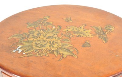 Lot 249 - CONTEMPORARY SMALL PROPORTION JEWELLERY BOX