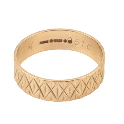 Lot 328 - HALLMARKED 9CT GOLD BAND RING