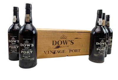 Lot 194 - FIVE 1991 DOW'S VINTAGE PORT BOTTLES IN WOODEN CRATE