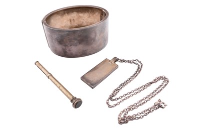 Lot 342 - VICTORIAN SILVER BANGLE & MODERN SILVER INGOT PENDANT NECKLACE