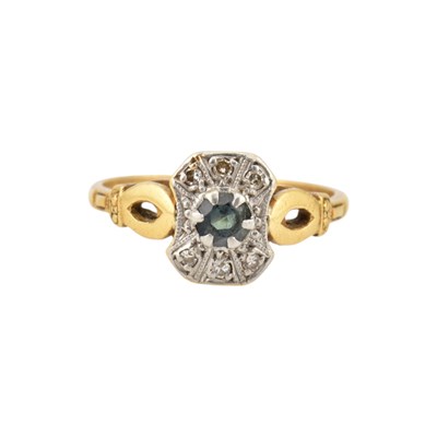 Lot 36 - EARLY 20TH CENTURY 18CT GOLD & PLATINUM TOPAZ & DIAMOND RING