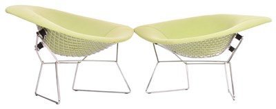 Lot 94 - HARRY BERTOIA FOR KNOLL - DIAMOND - PAIR OF GREEN UPHOLSTERED CHAIRS