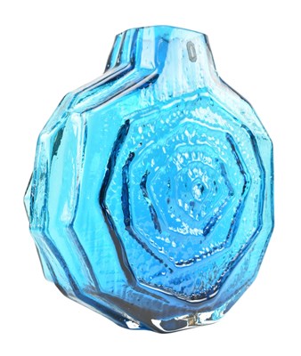 Lot 201 - GEOFFREY BAXTER FOR WHITEFRIARS - BANJO KINGFISHER BLUE VASE
