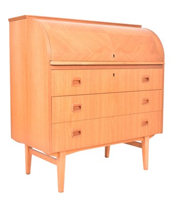 Lot 105 - EGON OSTERGAARD - 1960S SCANDINAVIAN TEAK BUREAU DESK