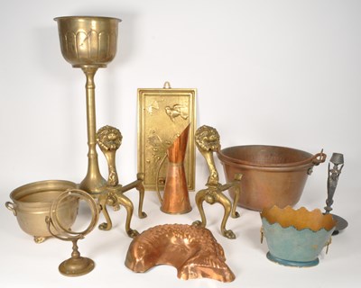 Lot 264 - COLLECTION OF 20TH CENTURY BRASS AND COPPER HOUSEHOLD ITEMS