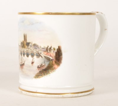 Lot 64 - GRAINGER & CO. - 19TH CENTURY PORCELAIN MUG