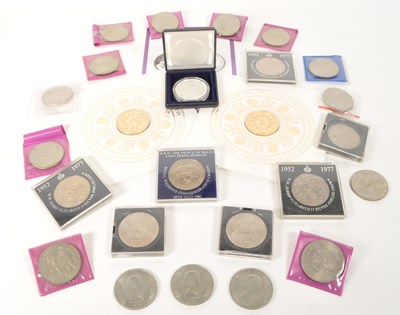 Lot 530 - COLLECTION OF 20TH CENTURY BRITISH COMMEMORATIVE COINS