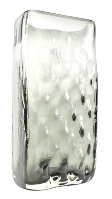 Lot 204 - GEOFFREY BAXTER FOR WHITEFRIARS - BASKET WEAVE GLASS VASE IN WILLOW COLOURWAY