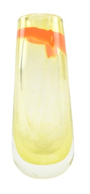Lot 270 - VINTAGE MID CENTURY STUDIO ART GLASS BUD VASE