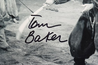 Lot 123 - THE GOLDEN VOYAGE OF SINBAD (1973) - DUAL SIGNED 8X10" PHOTO - AFTAL