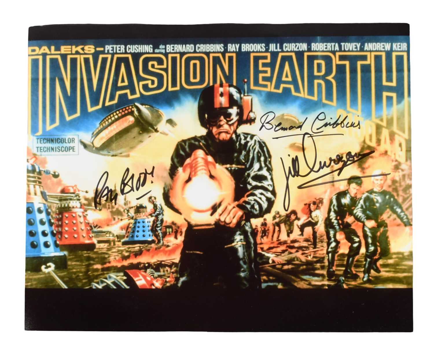 Lot 191 - DOCTOR WHO - DALEKS INVASION EARTH 2150AD - TRIPLE SIGNED PHOTO - AFTAL