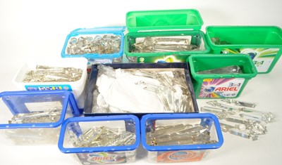 Lot 89 - LARGE COLLECTION OF 19TH AND 20TH CENTURY GLASS LUSTRE DROPPERS