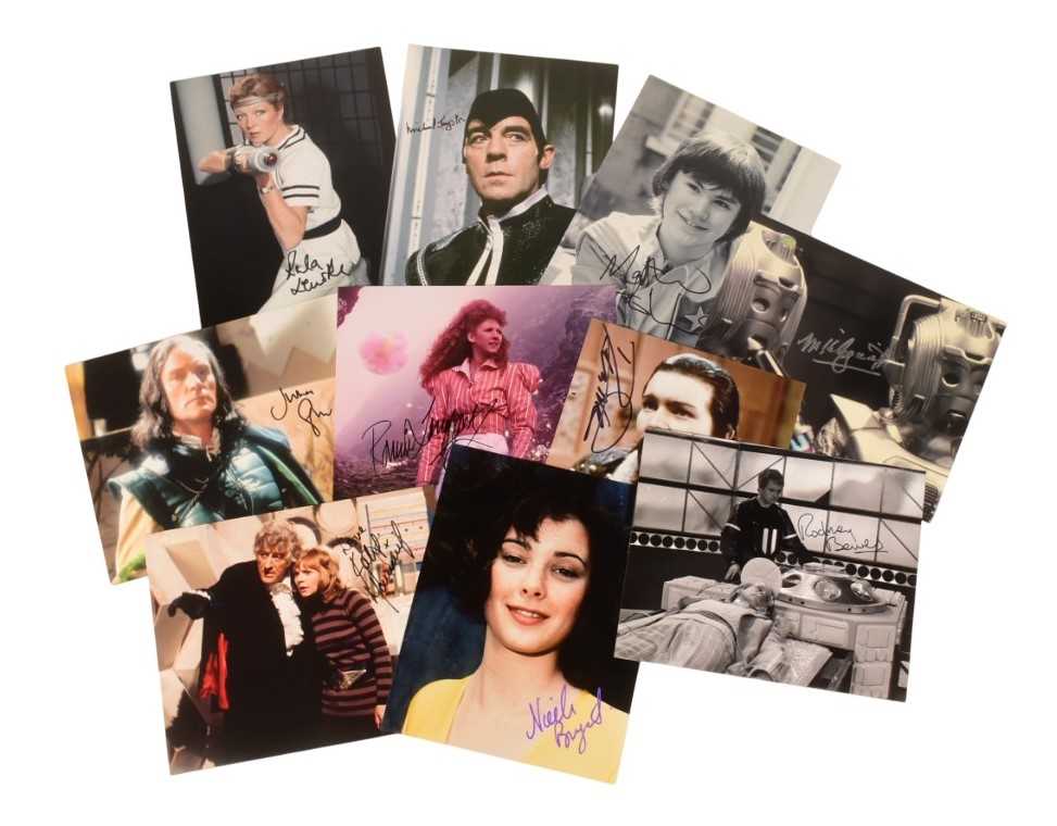 Lot 147 - DOCTOR WHO - COLLECTION OF AUTOGRAPHS