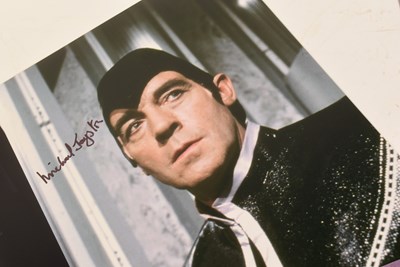 Lot 147 - DOCTOR WHO - COLLECTION OF AUTOGRAPHS