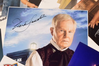 Lot 83 - DOCTOR WHO - COLLECTION OF AUTOGRAPHS