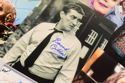 Lot 184 - DOCTOR WHO - COLLECTION OF AUTOGRAPHS