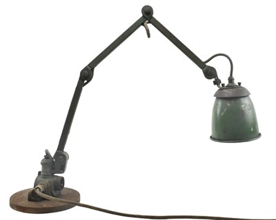 Lot 371 - MID CENTURY INDUSTRIAL WORKMAN'S DESK LAMP