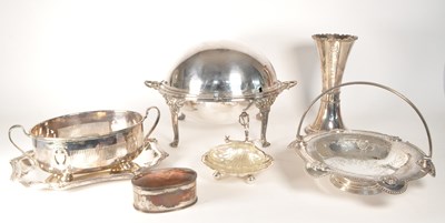 Lot 286 - COLLECTION OF LATE 19TH / EARLY 20TH CENTURY SILVER PLATED DINNER WARES