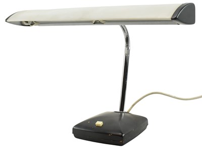 Lot 467 - RETRO 1980S PLASTIC GOOSENECK DESK STUDY LAMP
