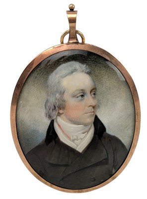Lot 9 - ATTR. WILLIAM WOOD - 18TH CENTURY IVORY PORTRAIT MINIATURE OF A GENTLEMAN