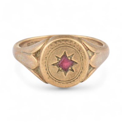 Lot 476 - HALLMARKED 9CT GOLD GENTLEMANS SIGNET RING