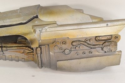 Lot 260 - DOCTOR WHO - HELL BENT - ORIGINAL PROP WEAPON 'THE GHOST MONUMENT'