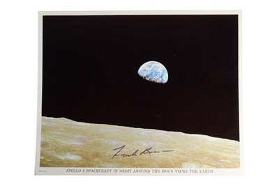 Lot 31 - SPACE - FRANK BORMAN (APOLLO 8) - VINTAGE AUTOGRAPHED NASA 8X10"