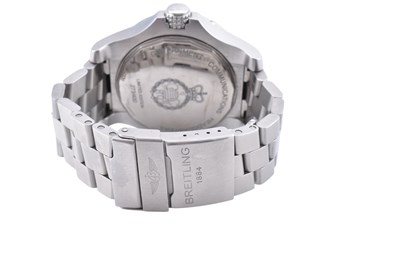 Lot 15 - GCHQ LIMITED EDITION BREITLING AVENGER SEAWOLF WRISTWATCH