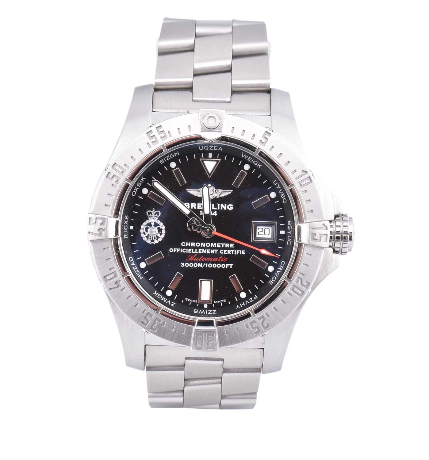 Lot 15 - GCHQ LIMITED EDITION BREITLING AVENGER SEAWOLF WRISTWATCH