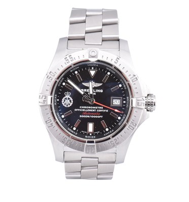 Lot 15 - GCHQ LIMITED EDITION BREITLING AVENGER SEAWOLF WRISTWATCH