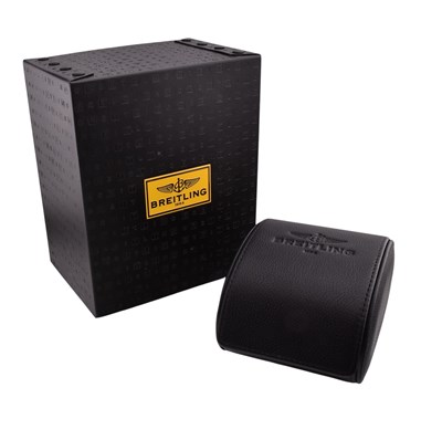 Lot 15 - GCHQ LIMITED EDITION BREITLING AVENGER SEAWOLF WRISTWATCH