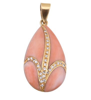 Lot 156 - HALLMARKED 14CT GOLD CORAL & DIAMOND NECKLACE PENDANT