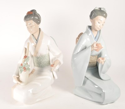 Lot 138 - LLADRO - NAO - TWO LATE 20TH CENTURY GEISHA PORCELAIN LADY FIGURES
