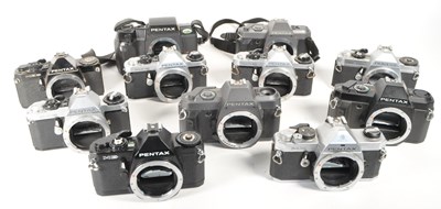Lot 333 - PENTAX - COLLECTION OF VINTAGE 35MM SLR CAMERAS
