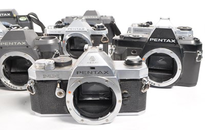 Lot 333 - PENTAX - COLLECTION OF VINTAGE 35MM SLR CAMERAS