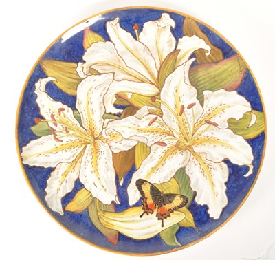Lot 145 - CHARLOTTE SPIERS, BRITISH - 19TH CENTURY CERAMIC CHARGER PLATE