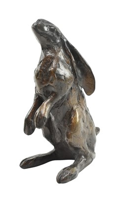Lot 81 - PAUL JENKINS (CONTEMPORARY) - BRONZE SCULPTURE OF A HARE